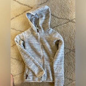 Woman’s Colombia jacket. Furry inside